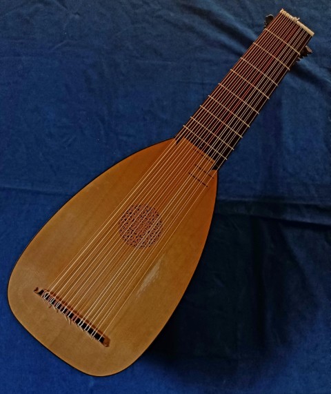 Photo 7 of lute ID 4